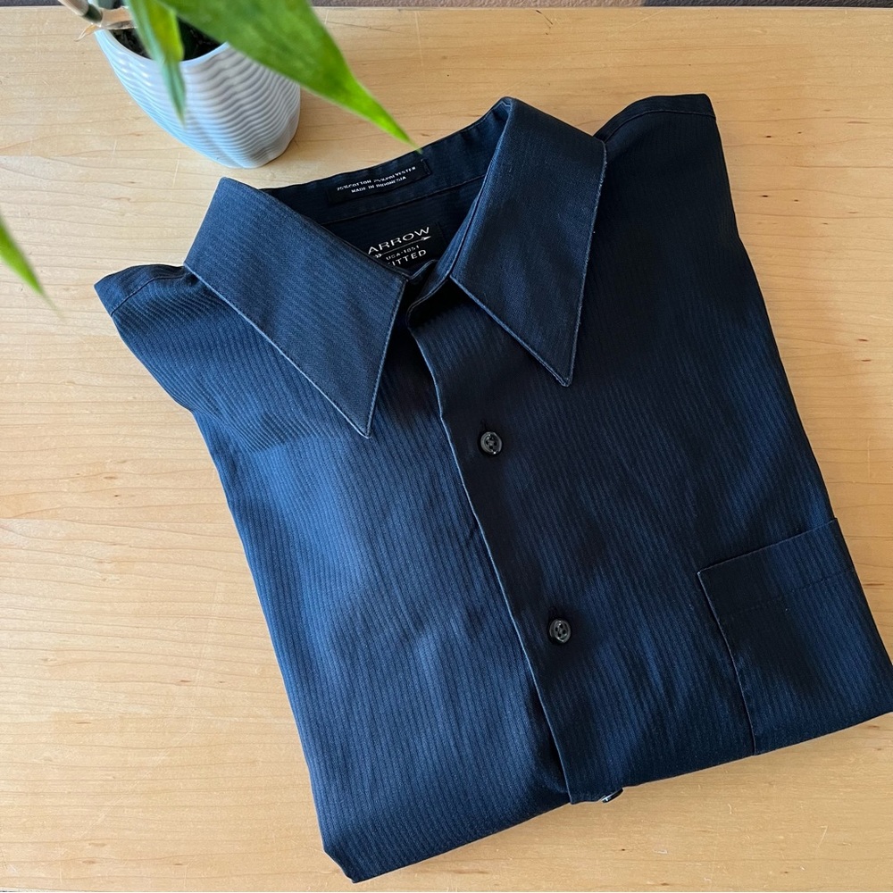 Arrow Long Sleeve Men's Dress Shirt